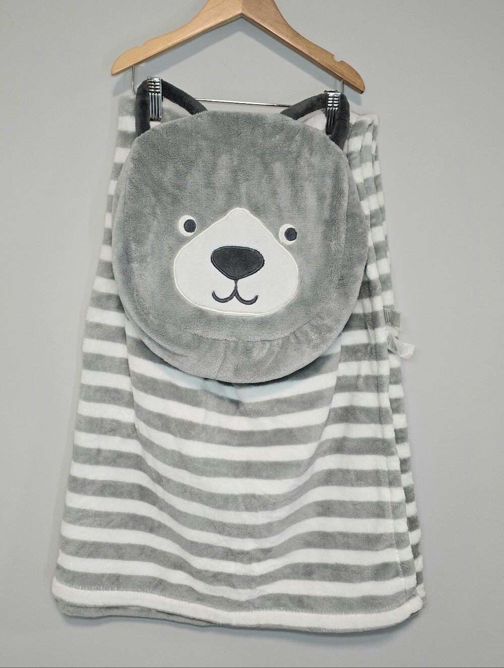 Carters Blanket Pals Plush Bear Kids Gray & White Blanket/ Pillow.